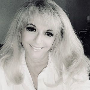 Meet your Posher, Silvana